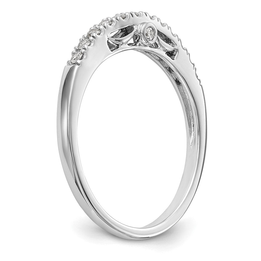14K Weißgold Ehering mit natürlichen Diamanten