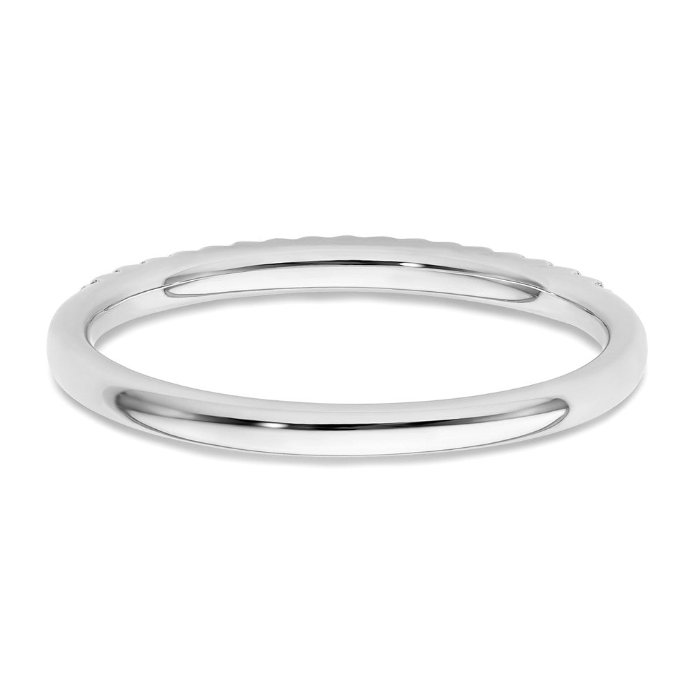 Ehering aus 14K Weißgold mit natürlichen Diamanten