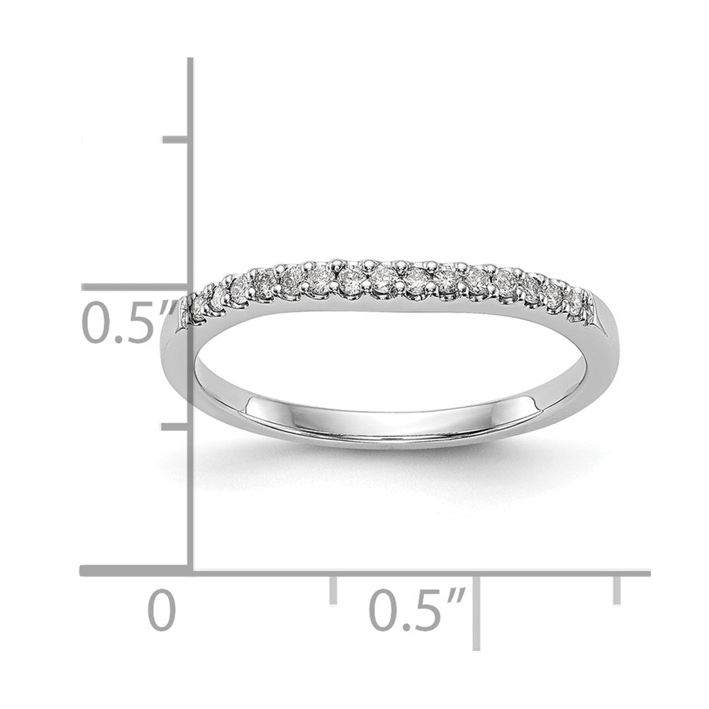 Ehering aus 14K Weißgold mit natürlichen Diamanten