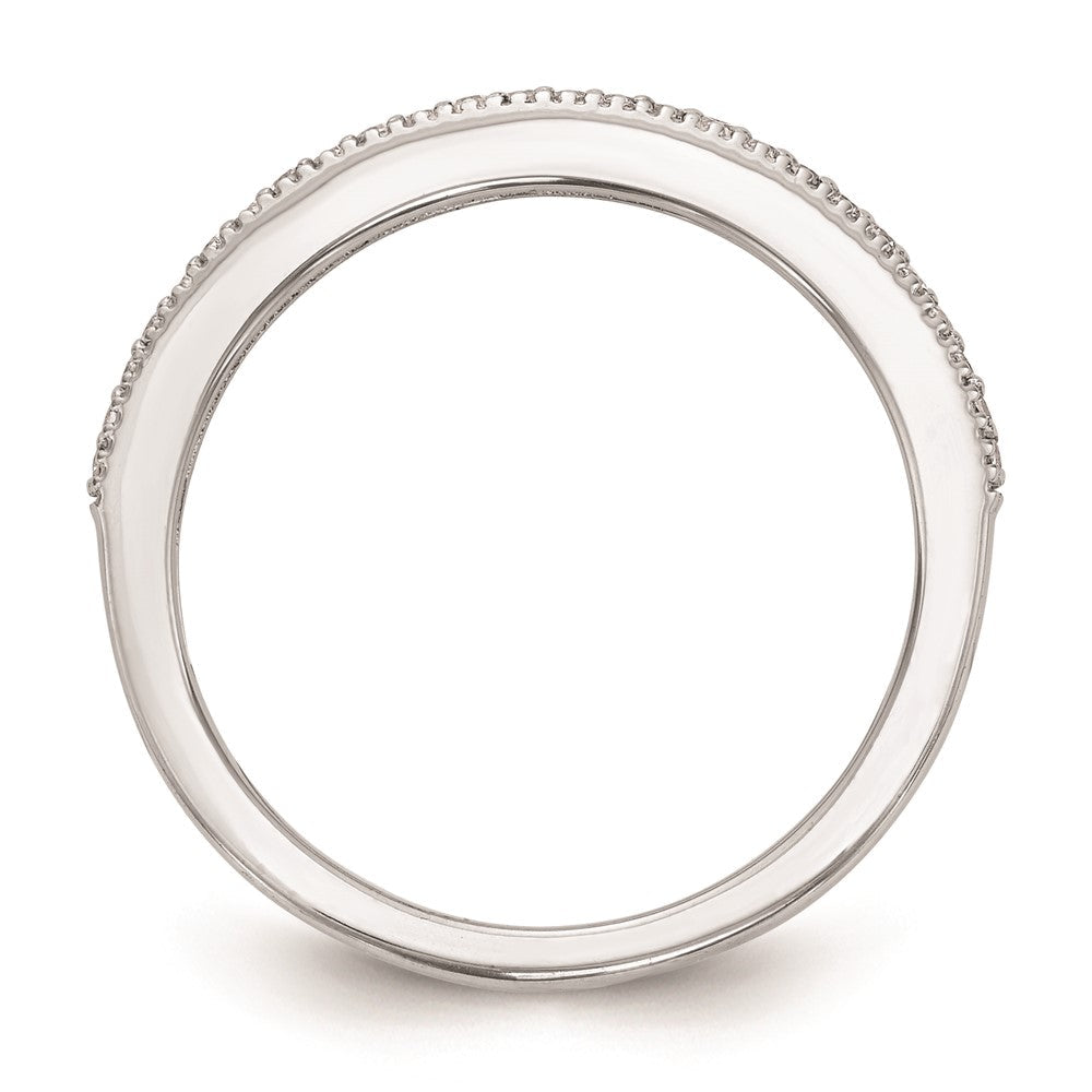 Trauring aus 14K Weißgold mit natürlichen Diamanten
