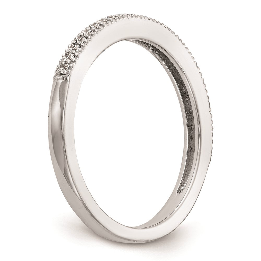 Trauring aus 14K Weißgold mit natürlichen Diamanten