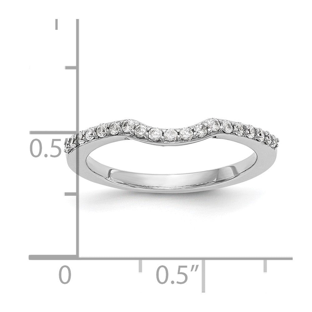 Ehering aus 14K Weißgold mit natürlichen Diamanten