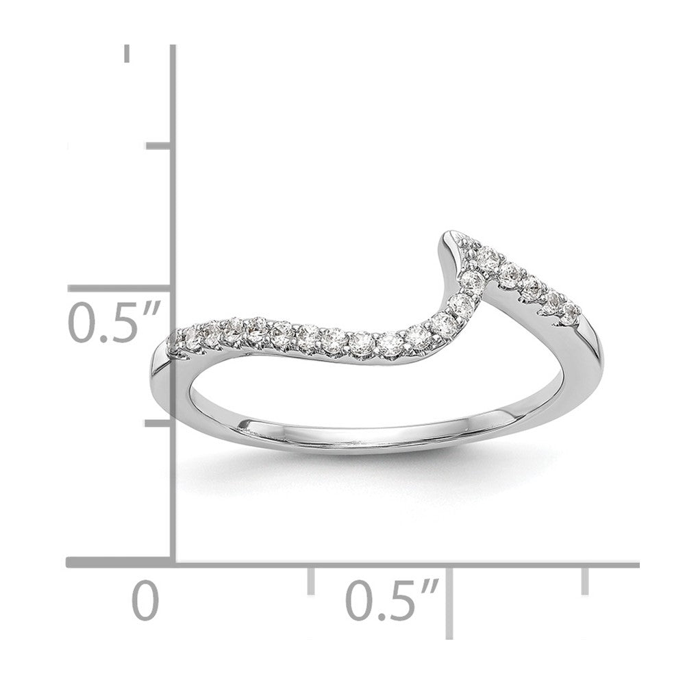 14K Weißgold Konturierter Ehering mit natürlichen Diamanten