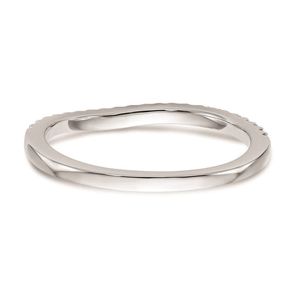 Trauring aus 14K Weißgold mit natürlichen Diamanten