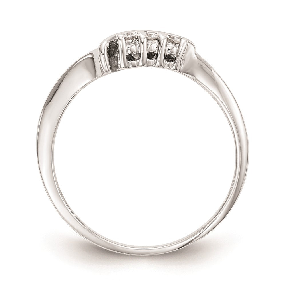 Trauring mit natürlichen Diamanten aus 14K Weißgold