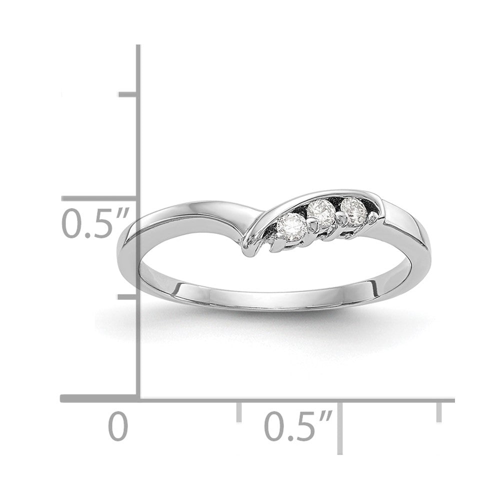 Trauring mit natürlichen Diamanten aus 14K Weißgold