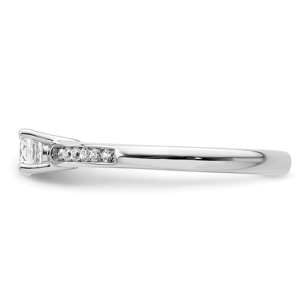 14K Weißgold Verlobungsring mit simuliertem Diamanten