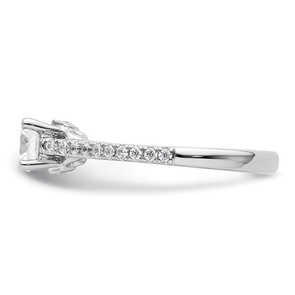 14K Weißgold Verlobungsring mit simuliertem Diamanten