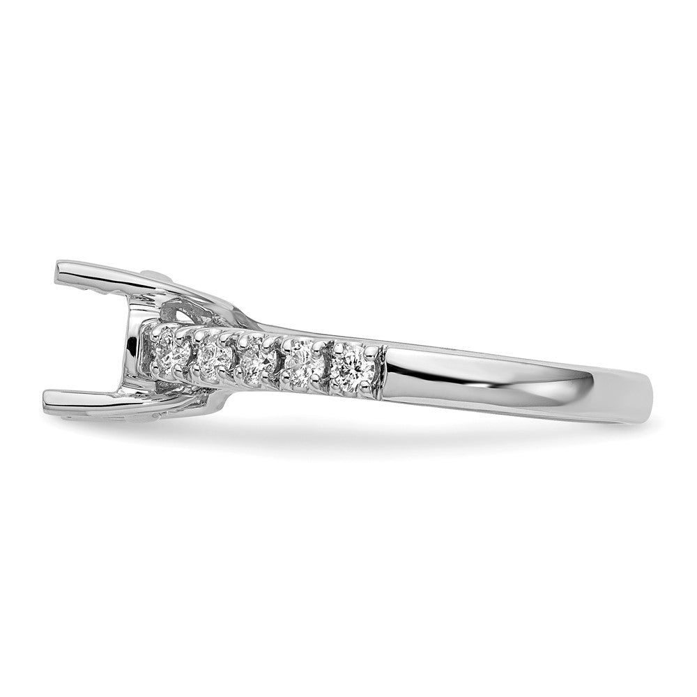 14K Weißgold Verlobungsring mit simulierten Diamanten