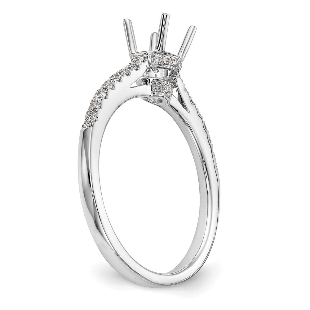 14K Weißgold Verlobungsring mit simulierten Diamanten