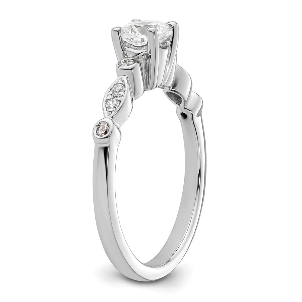 14K Weißgold Verlobungsring mit simulierten Diamanten