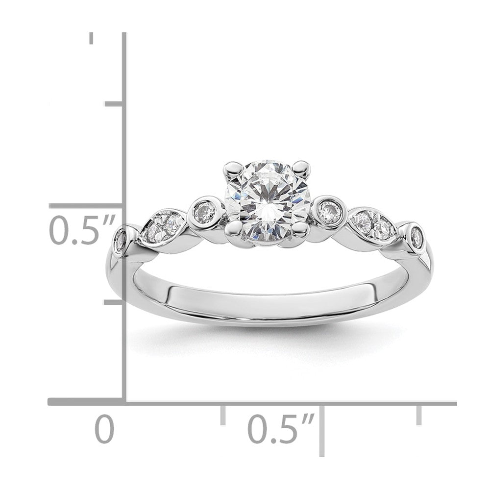 14K Weißgold Verlobungsring mit simulierten Diamanten