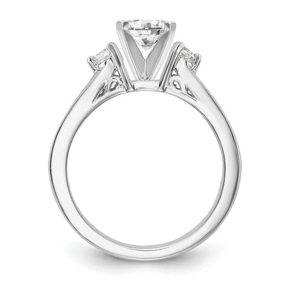14K Weißgold Verlobungsring mit 0,5 ct. im Peg-Set gefassten Labor-gezüchteten Diamanten VS/SI+ G+