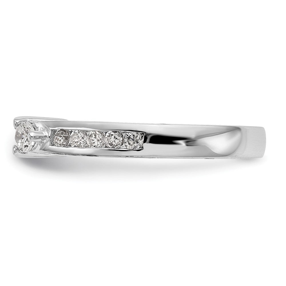 14K Weißgold Verlobungsring mit 0,5 ct. im Peg-Set gefassten Labor-gezüchteten Diamanten VS/SI+ G+