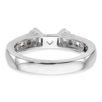 14K Weißgold Verlobungsring mit 0,5 ct. im Peg-Set gefassten Labor-gezüchteten Diamanten VS/SI+ G+