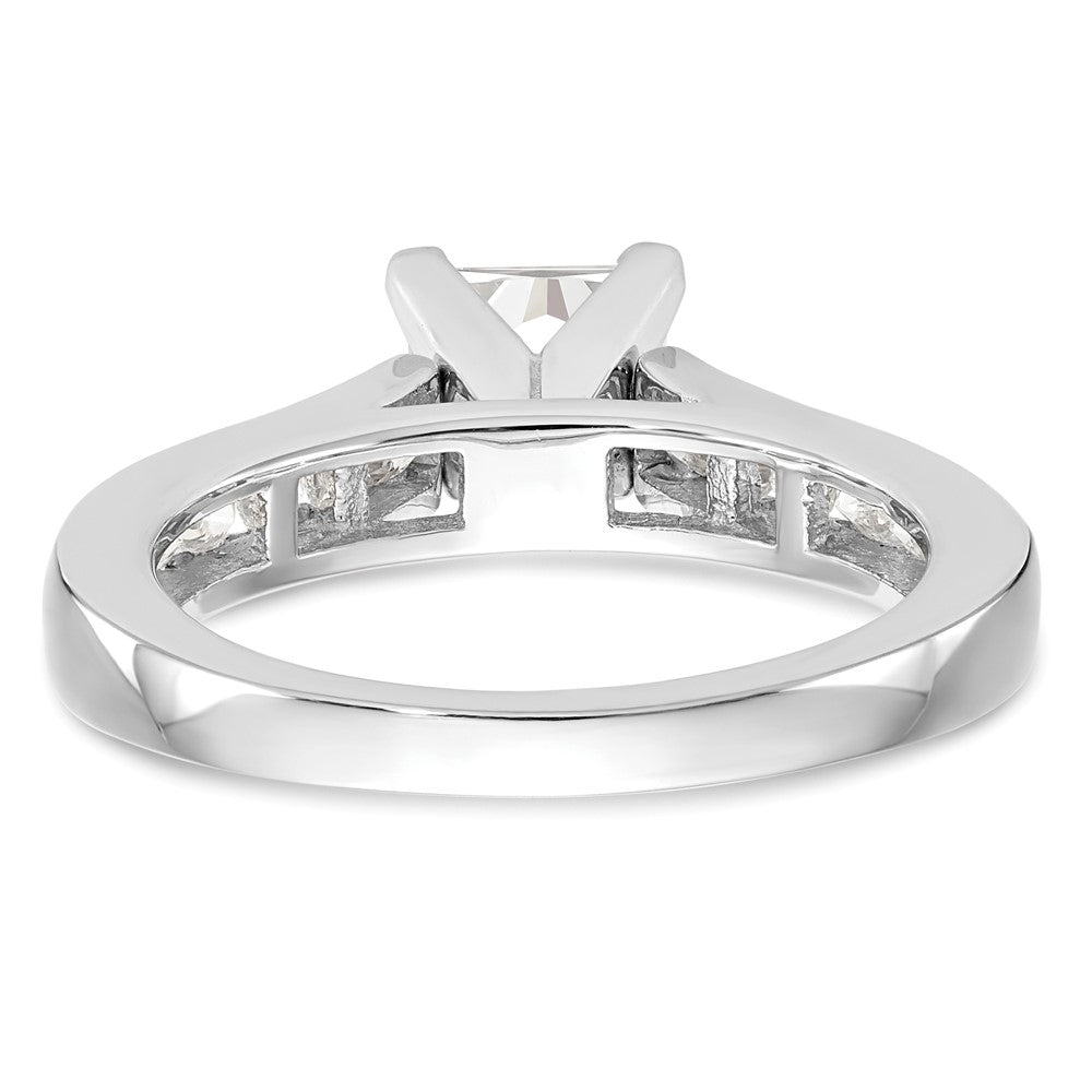 14K Weißgold Verlobungsring mit 0,5 ct. Laborgezüchteten Diamanten, VS/SI+ G+, in Krappenfassung (Peg Set)