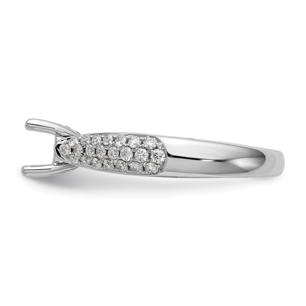 14K Weißgold Verlobungsring mit simulierten Diamanten