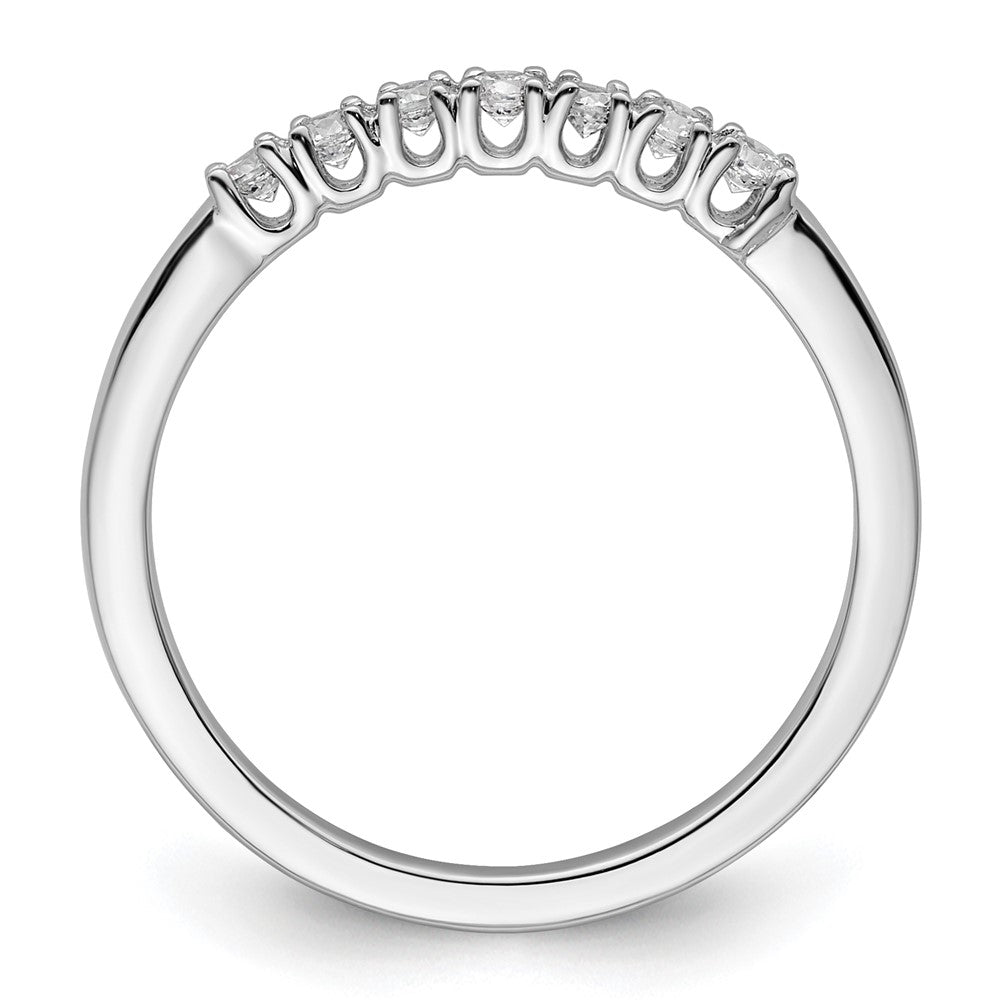 Trauring aus 14K Weißgold mit natürlichen Diamanten