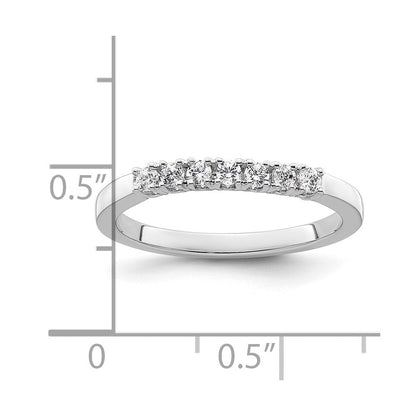 Trauring aus 14K Weißgold mit natürlichen Diamanten