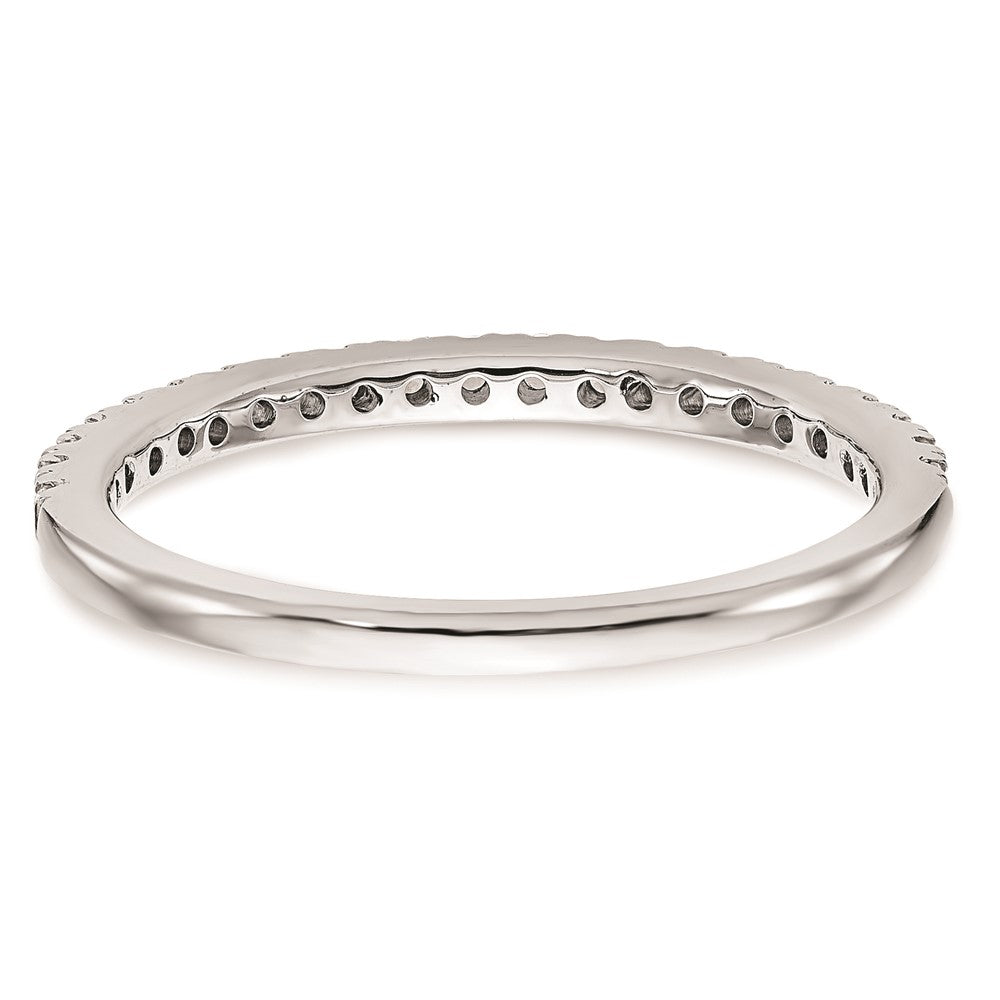 Trauring aus 14K Weißgold mit natürlichen Diamanten