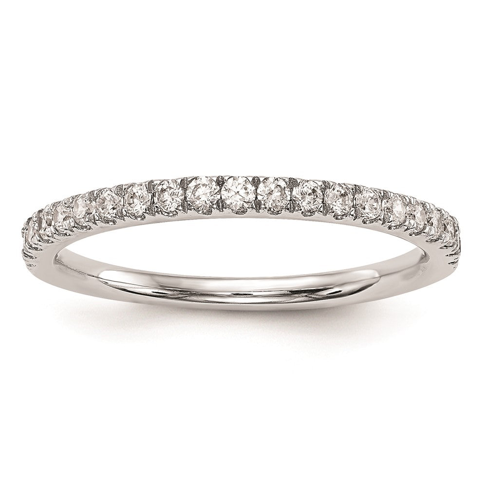 Trauring aus 14K Weißgold mit natürlichen Diamanten