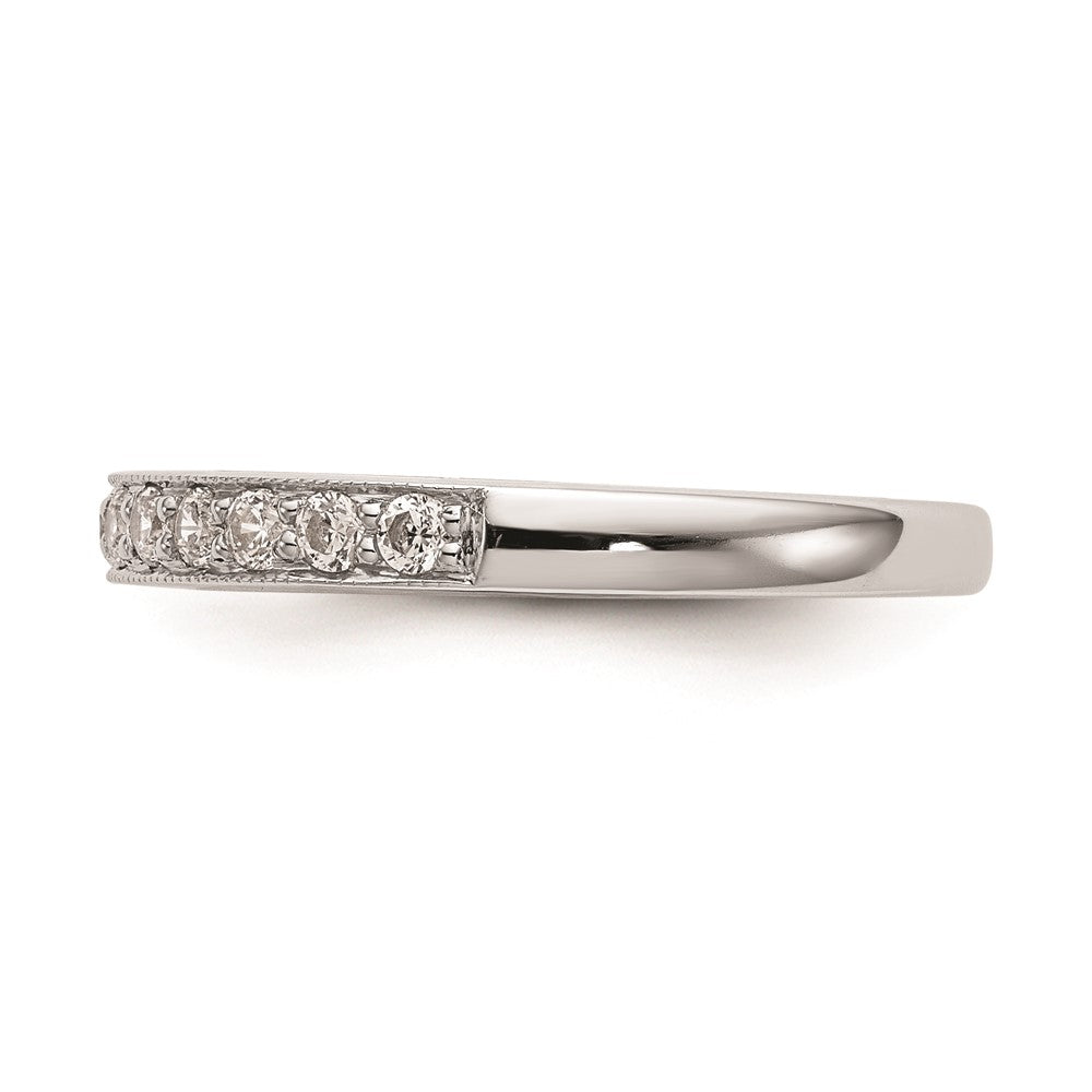 Ehering aus 14K Weißgold mit natürlichen Diamanten