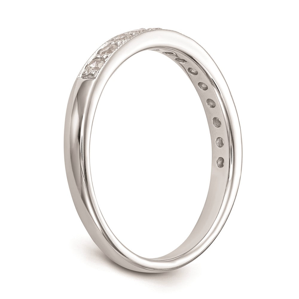 Ehering aus 14K Weißgold mit natürlichen Diamanten