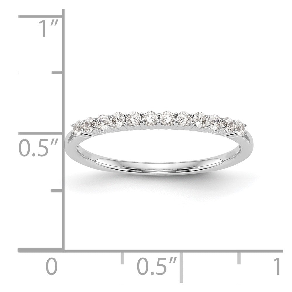 Ehering aus 14K Weißgold mit natürlichen Diamanten