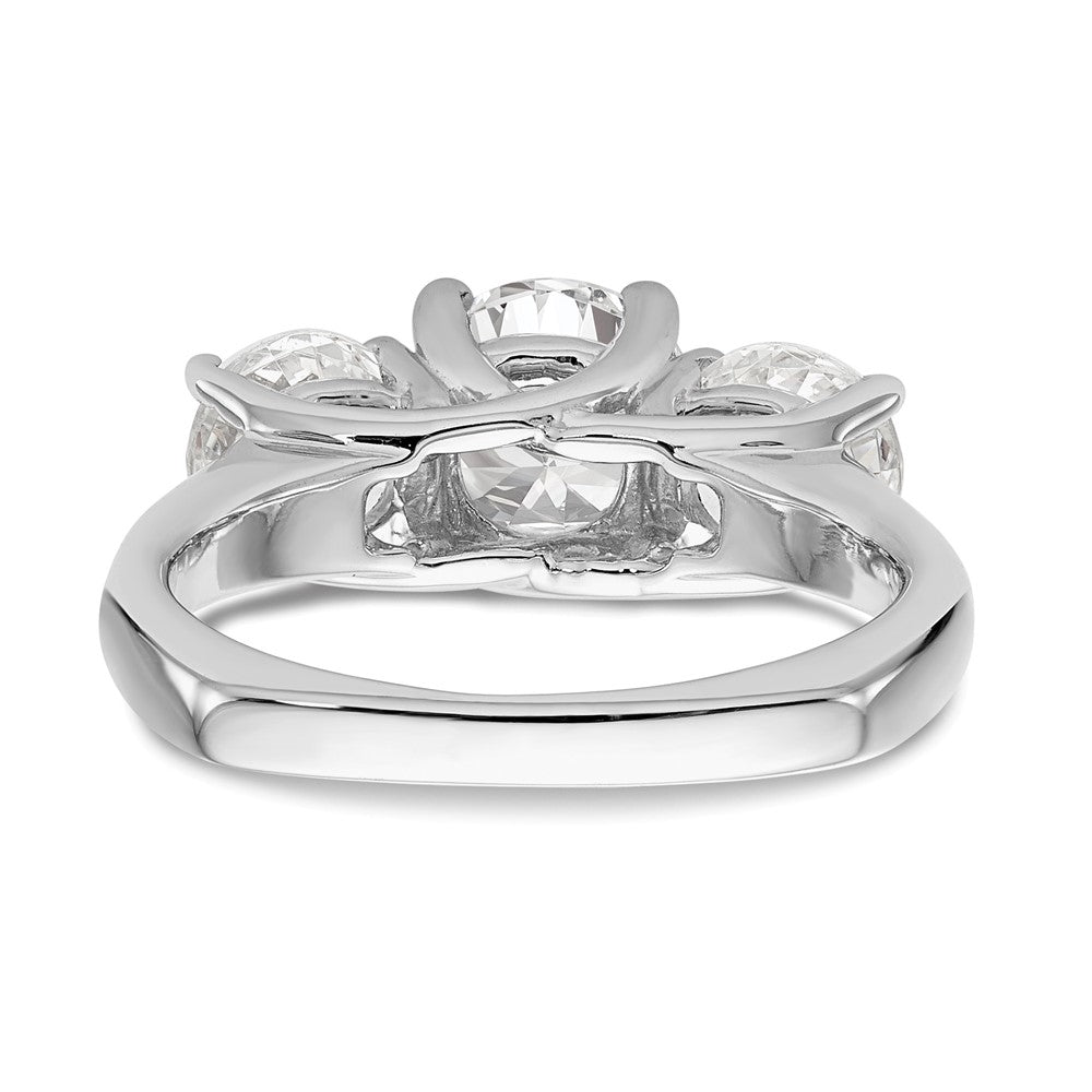 585 Weißgold Verlobungsring mit 3 simulierten Diamanten