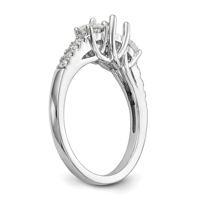 14K Weißgold Verlobungsring mit 3 simulierten Diamanten