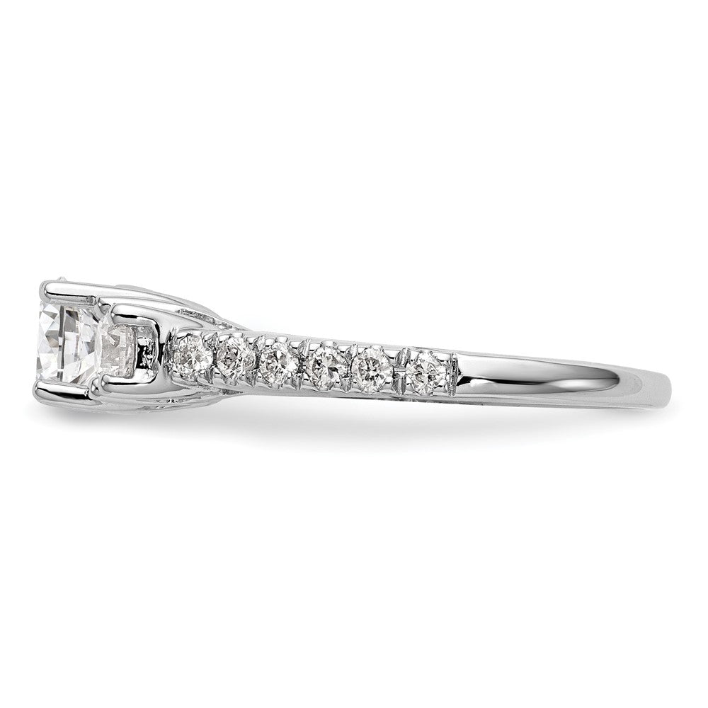 Verlobungsring aus 14K Weißgold mit 3 simulierten Diamanten
