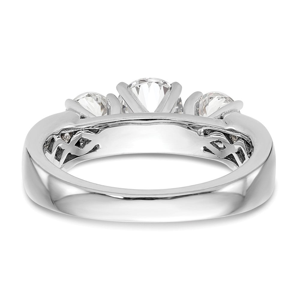 14K Weißgold Verlobungsring mit Diamant-Simulanten in Drei-Krappen-Fassung