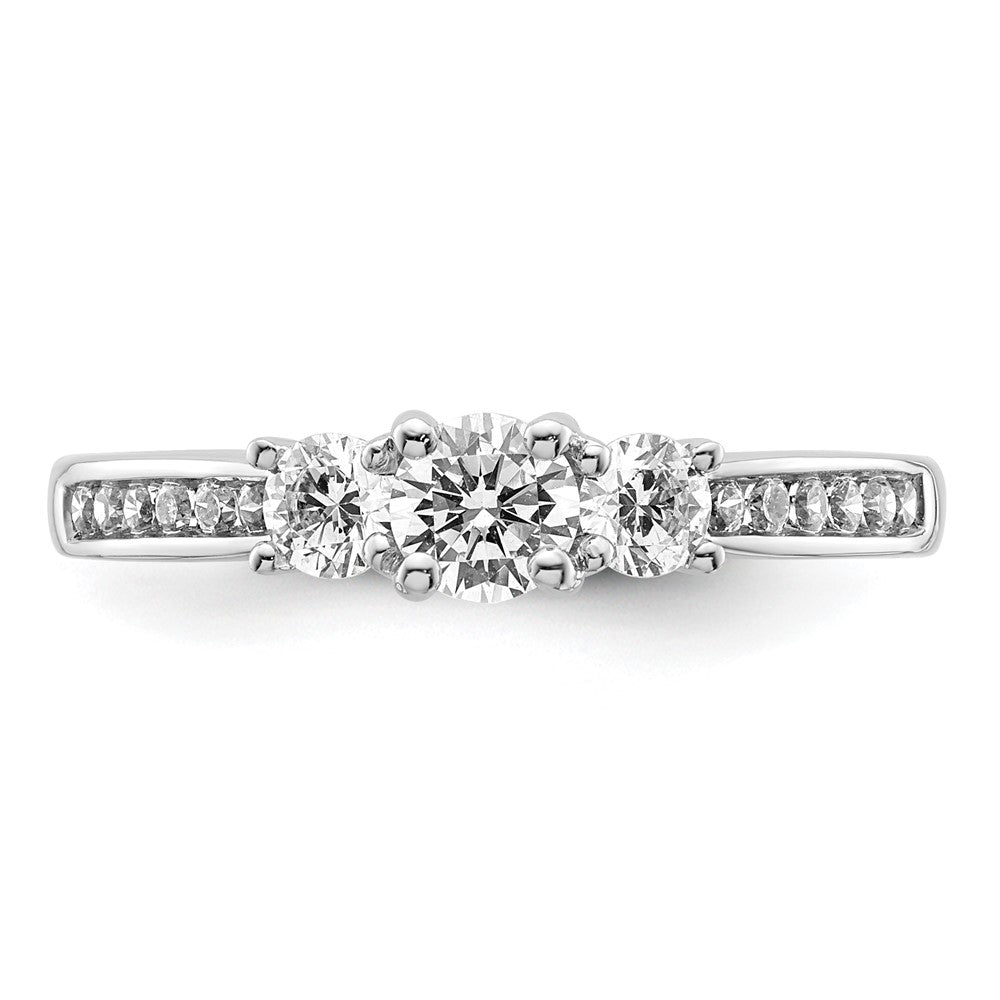 Verlobungsring aus 14K Weißgold mit drei simulierten Diamanten im Dreistein-Design