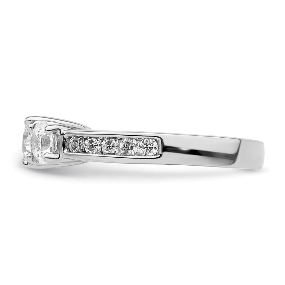 14K Weißgold Verlobungsring mit 3 simulierten Diamanten