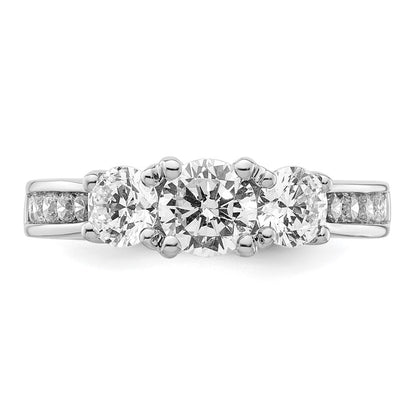 14K Weißgold Verlobungsring mit 3 simulierten Diamanten