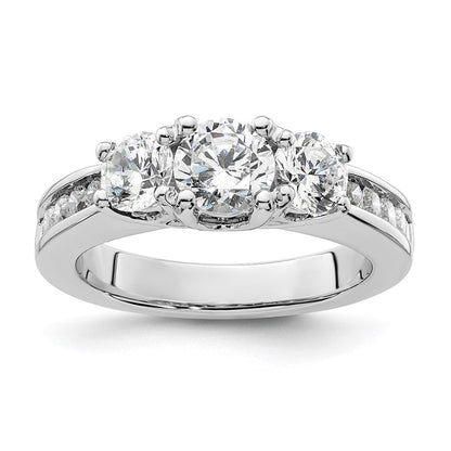 14K Weißgold Verlobungsring mit 3 simulierten Diamanten