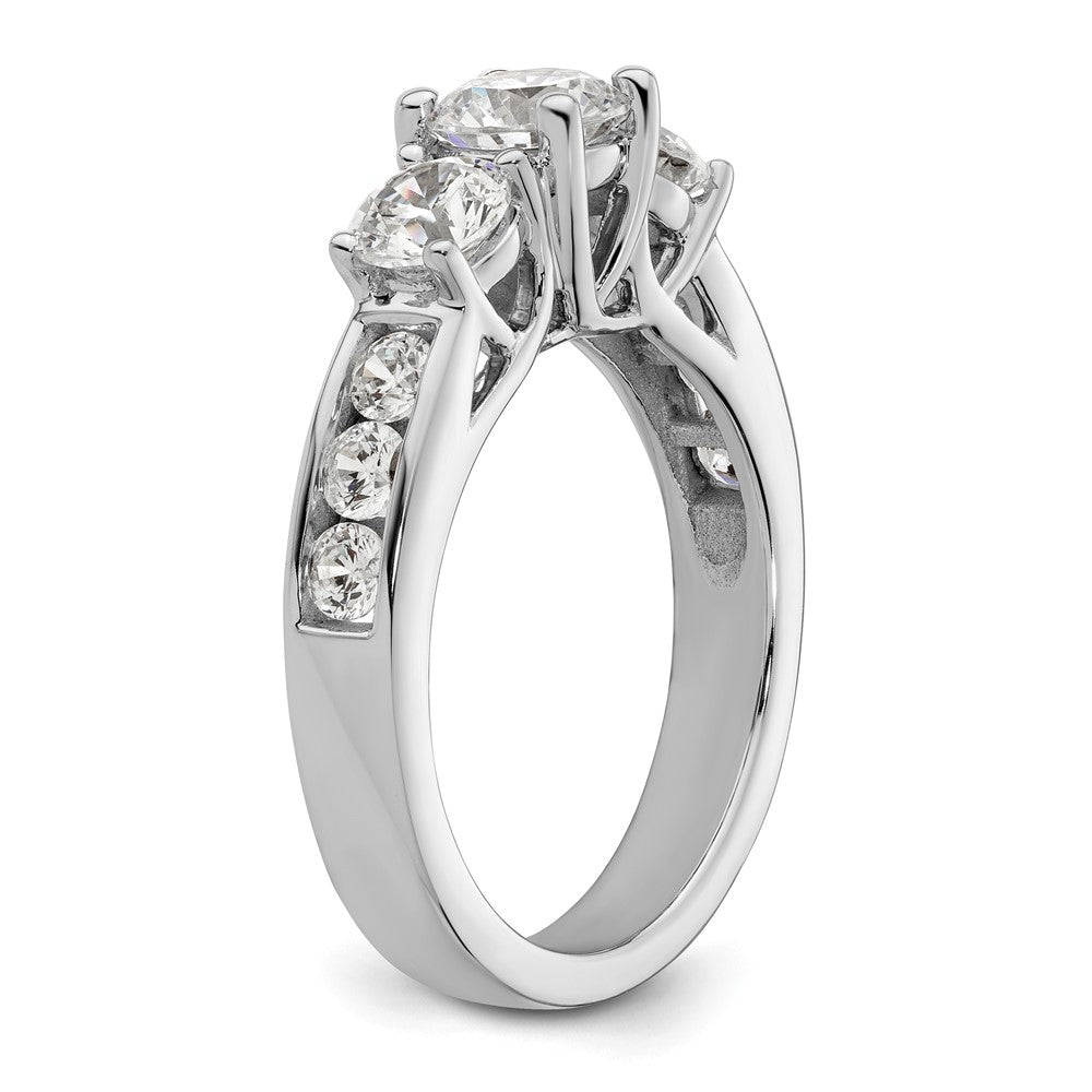 Verlobungsring aus 14K Weißgold mit drei simulierten Diamanten