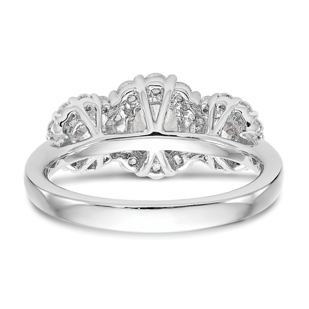 14K Weißgold Verlobungsring mit 3 simulierten Diamanten