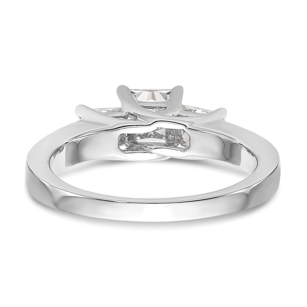Verlobungsring aus 14K Weißgold mit 3 simulierten Diamanten