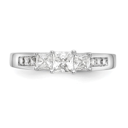 Verlobungsring aus 14K Weißgold mit 3 simulierten Diamanten