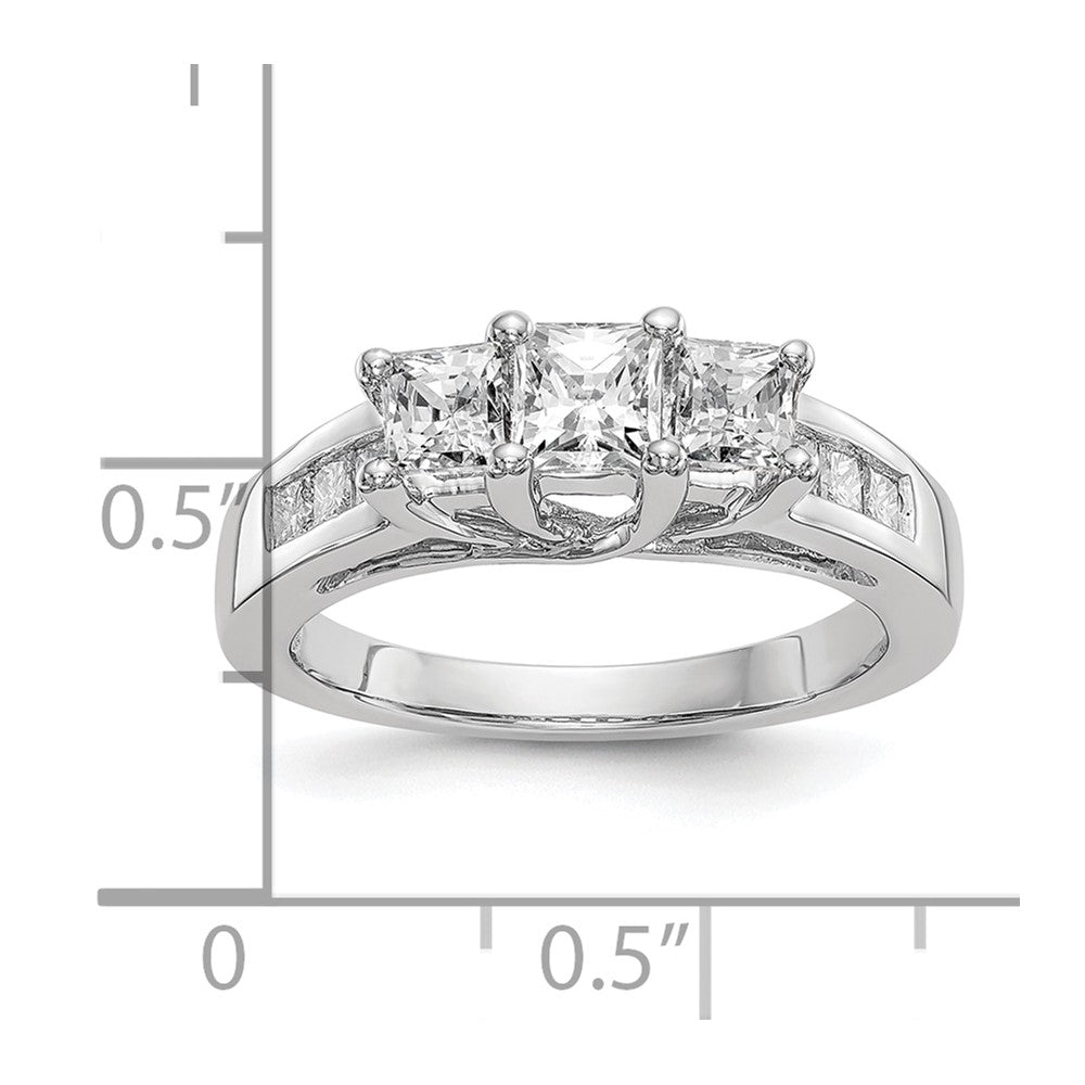 Verlobungsring aus 14K Weißgold mit 3 simulierten Diamanten