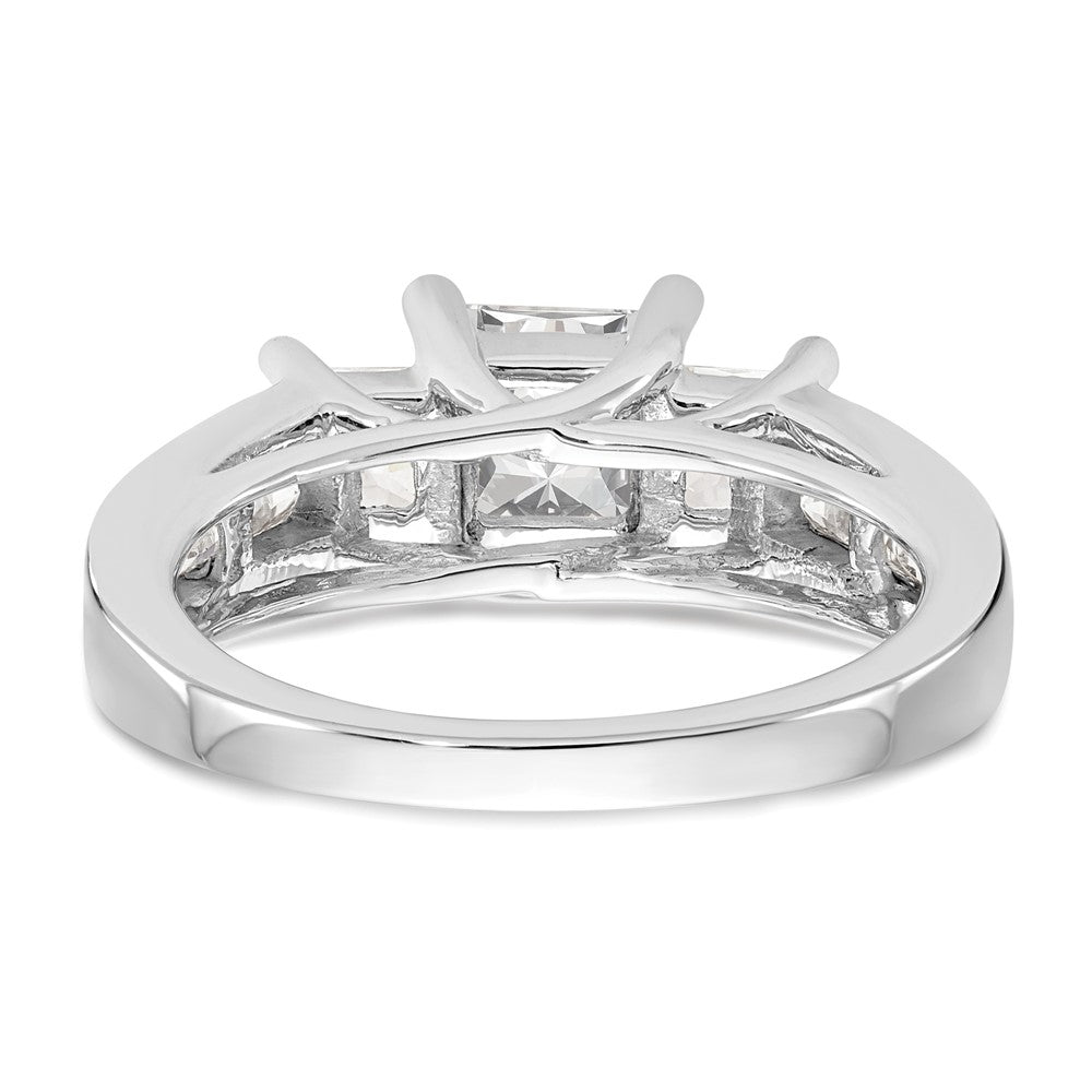 14K Weißgold Verlobungsring mit 3 simulierten Diamanten
