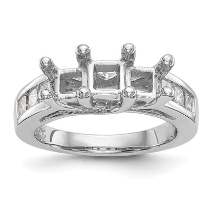 14K Weißgold Verlobungsring mit 3 simulierten Diamanten