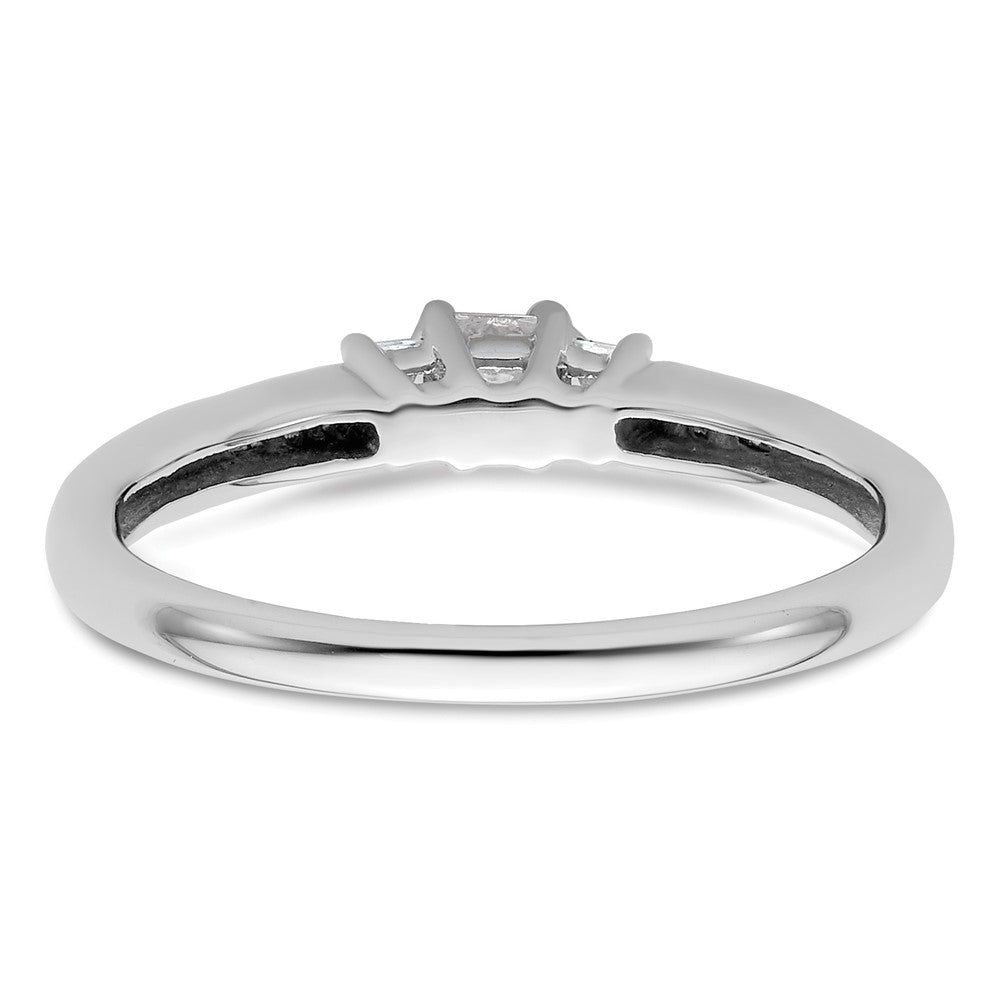 14K Weißgold Verlobungsring mit 3 simulierten Diamanten