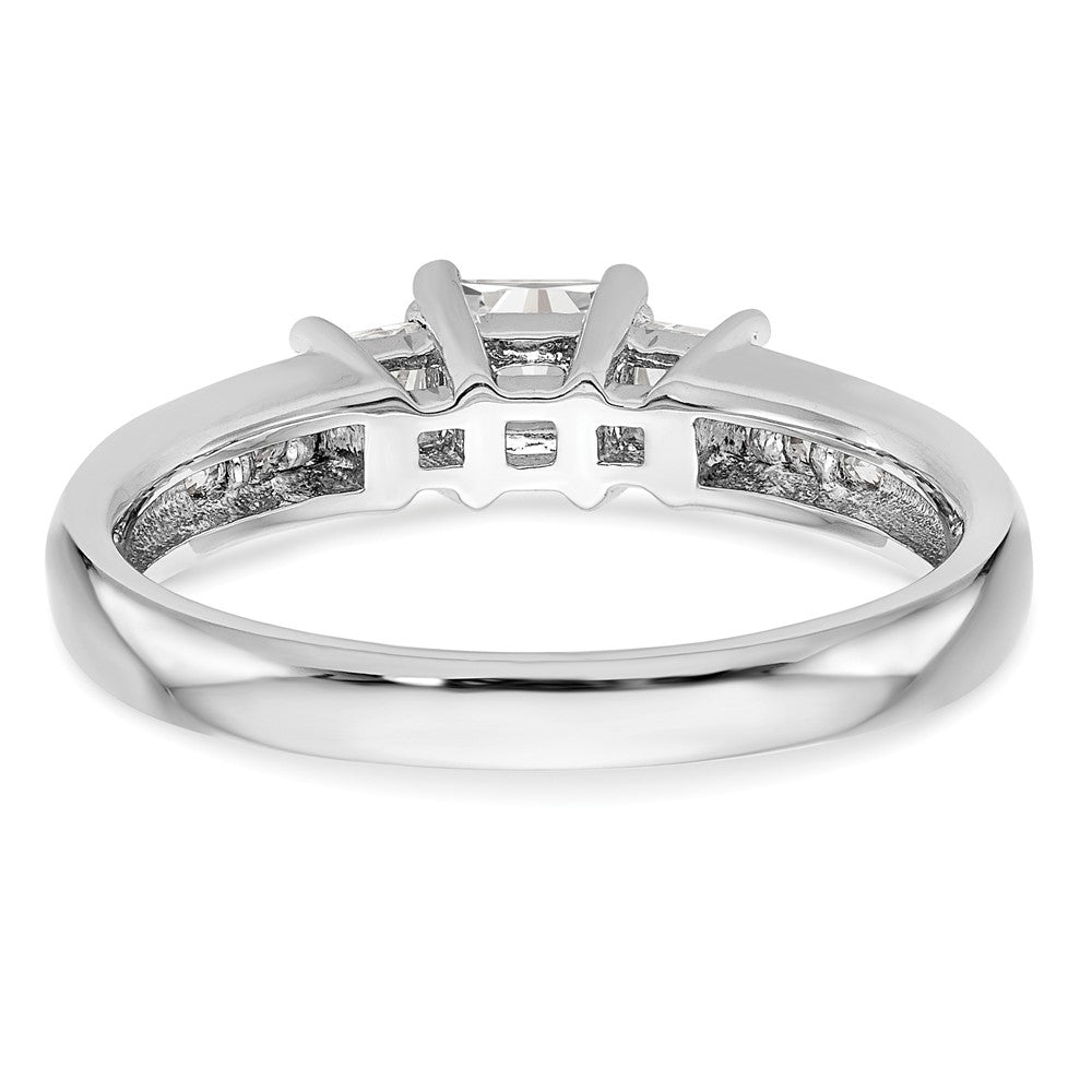 14K Weißgold Verlobungsring mit 3 simulierten Diamanten