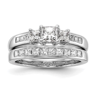 14K Weißgold Verlobungsring mit 3 simulierten Diamanten