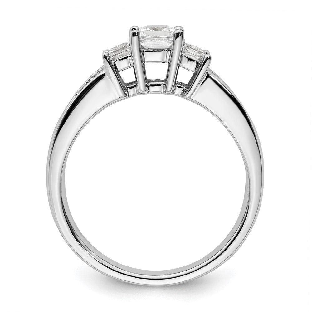 14K Weißgold Verlobungsring mit 3 simulierten Diamanten