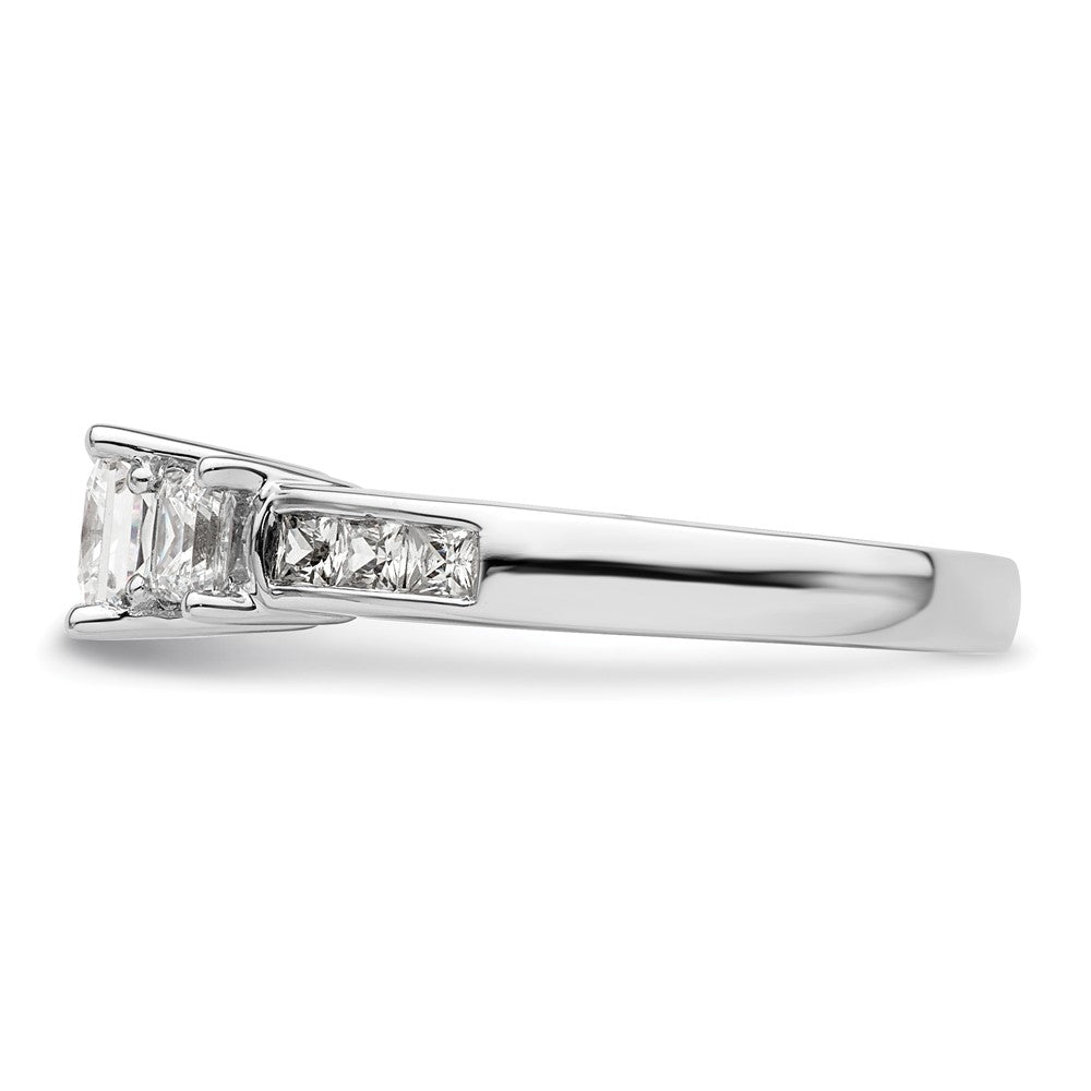 Verlobungsring aus 14K Weißgold mit 3 simulierten Diamanten