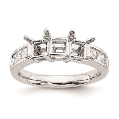14K Weißgold Verlobungsring mit 3 simulierten Diamanten