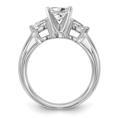 14K Weißgold Verlobungsring mit 3 simulierten Diamanten in Krappenfassung